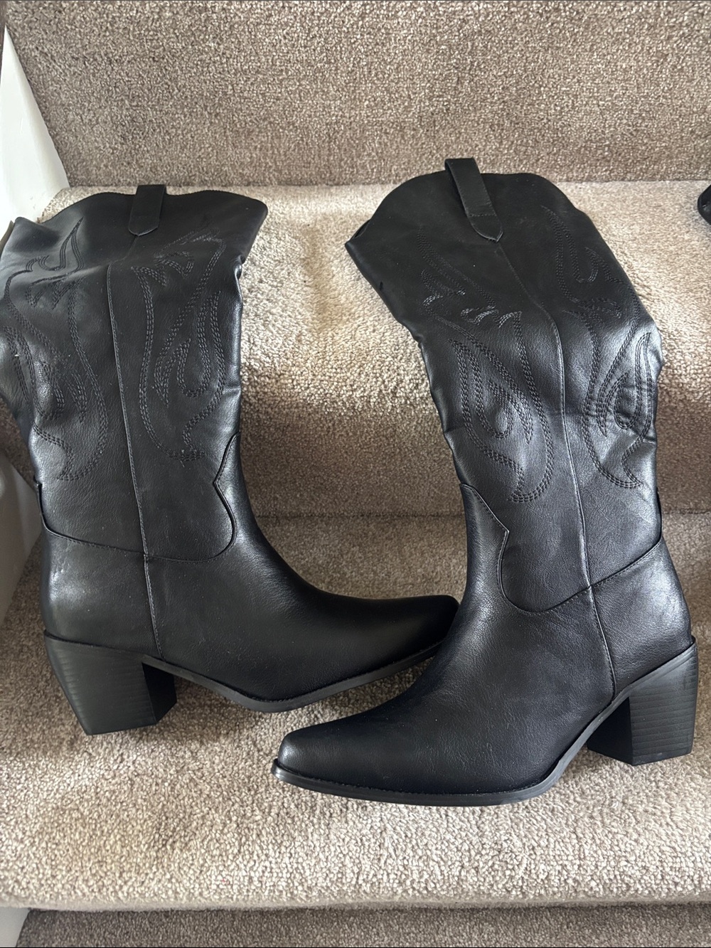 Amazon Black Western-Style Mid-Calf Heeled Boots